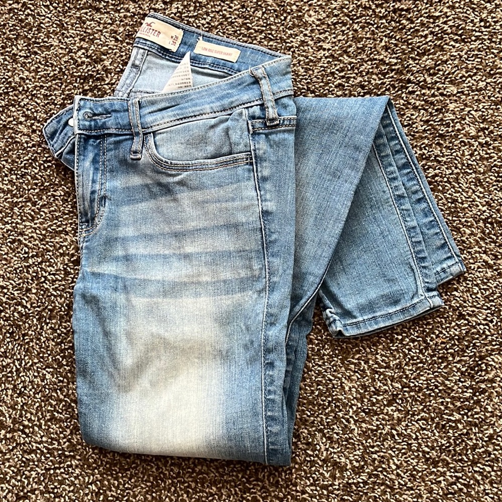 Hollister Low Rise Super Skinny Jeans